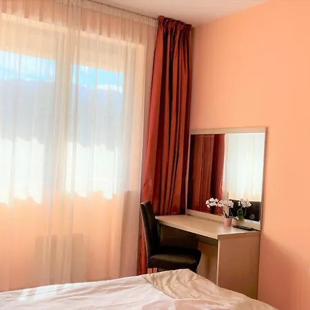 ホテル Orpheus - Casino And パンポロボ