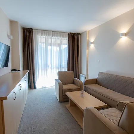 Orpheus فندق بامبوروفو