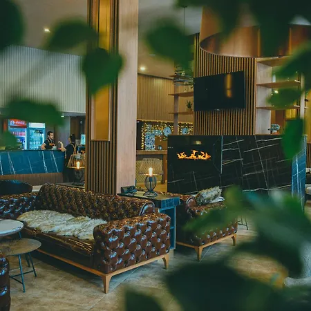 Orpheus بامبوروفو