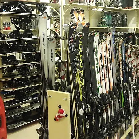 فندق Orpheus بامبوروفو